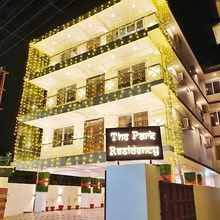 The Park Residency Hotel Dehradun Exterior foto