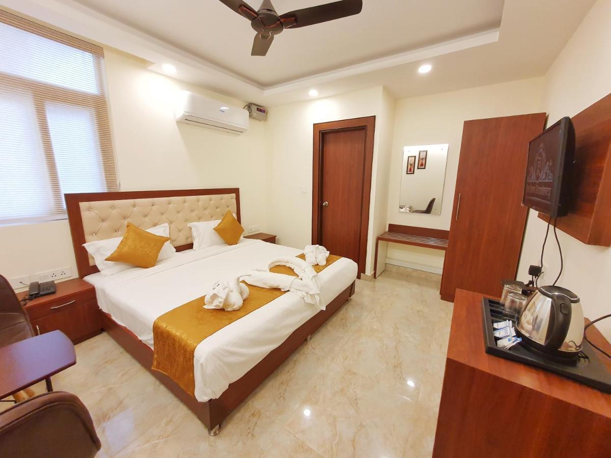The Park Residency Hotel Dehradun Exterior foto